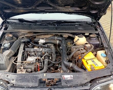 Фольксваген Гольф, об'ємом двигуна 1.9 л та пробігом 250 тис. км за 1600 $, фото 6 на Automoto.ua