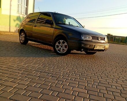 Фольксваген Гольф, об'ємом двигуна 1.9 л та пробігом 250 тис. км за 1600 $, фото 1 на Automoto.ua