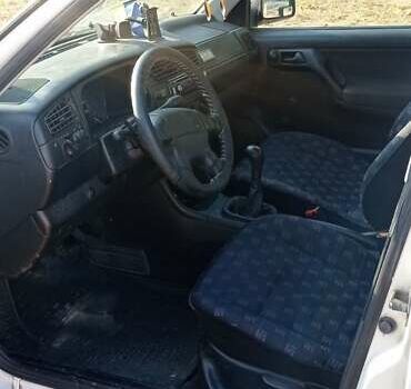 Фольксваген Гольф, объемом двигателя 1.4 л и пробегом 660 тыс. км за 1629 $, фото 4 на Automoto.ua