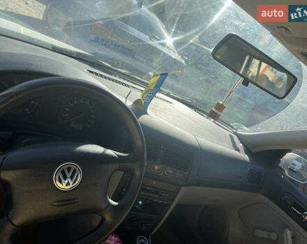 Фольксваген Гольф, объемом двигателя 1.39 л и пробегом 276 тыс. км за 3300 $, фото 6 на Automoto.ua