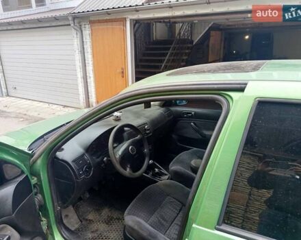 Фольксваген Гольф, об'ємом двигуна 1.39 л та пробігом 280 тис. км за 3200 $, фото 2 на Automoto.ua