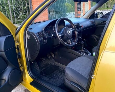 Фольксваген Гольф, объемом двигателя 1.6 л и пробегом 300 тыс. км за 3500 $, фото 2 на Automoto.ua