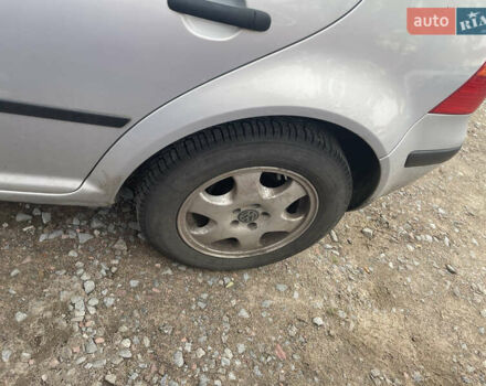 Фольксваген Гольф, объемом двигателя 1.39 л и пробегом 276 тыс. км за 3300 $, фото 12 на Automoto.ua