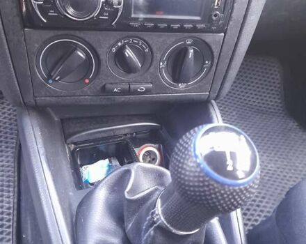 Фольксваген Гольф, объемом двигателя 1.6 л и пробегом 300 тыс. км за 3750 $, фото 6 на Automoto.ua