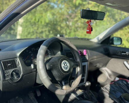 Фольксваген Гольф, объемом двигателя 1.6 л и пробегом 350 тыс. км за 3700 $, фото 4 на Automoto.ua