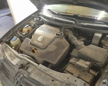 Фольксваген Гольф, объемом двигателя 1.6 л и пробегом 300 тыс. км за 3750 $, фото 8 на Automoto.ua