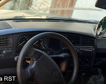 Фольксваген Гольф, об'ємом двигуна 1.6 л та пробігом 0 тис. км за 600 $, фото 3 на Automoto.ua