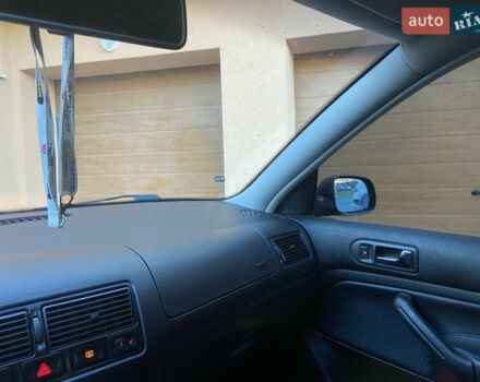 Фольксваген Гольф, объемом двигателя 1.78 л и пробегом 430 тыс. км за 3950 $, фото 12 на Automoto.ua