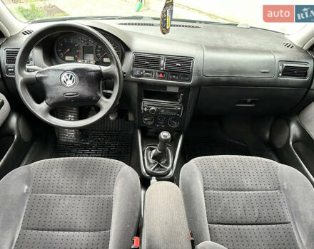 Фольксваген Гольф, объемом двигателя 1.4 л и пробегом 275 тыс. км за 4199 $, фото 17 на Automoto.ua