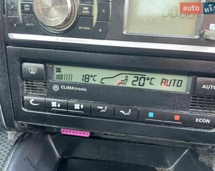 Фольксваген Гольф, объемом двигателя 1.39 л и пробегом 275 тыс. км за 3300 $, фото 20 на Automoto.ua