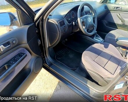 Фольксваген Гольф, объемом двигателя 1.6 л и пробегом 267 тыс. км за 5499 $, фото 4 на Automoto.ua