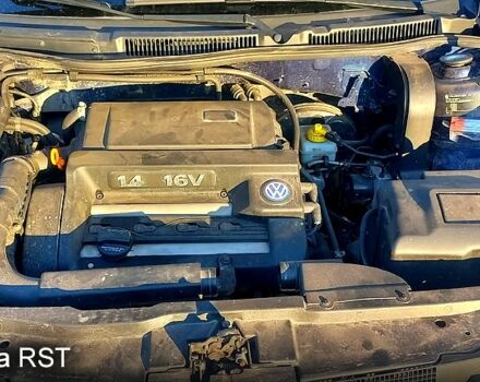 Фольксваген Гольф, объемом двигателя 1.4 л и пробегом 236 тыс. км за 4200 $, фото 3 на Automoto.ua