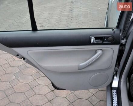 Фольксваген Гольф, объемом двигателя 1.39 л и пробегом 189 тыс. км за 4700 $, фото 19 на Automoto.ua