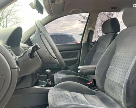 Фольксваген Гольф, объемом двигателя 1.6 л и пробегом 287 тыс. км за 4500 $, фото 9 на Automoto.ua