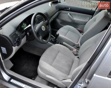 Фольксваген Гольф, объемом двигателя 1.39 л и пробегом 189 тыс. км за 4700 $, фото 16 на Automoto.ua