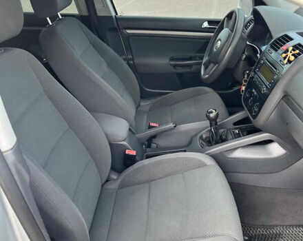 Фольксваген Гольф, объемом двигателя 1.6 л и пробегом 185 тыс. км за 4800 $, фото 6 на Automoto.ua