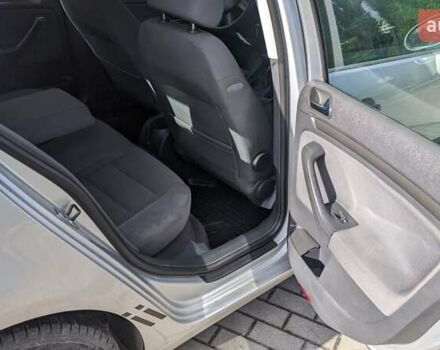 Фольксваген Гольф, объемом двигателя 1.6 л и пробегом 195 тыс. км за 4500 $, фото 3 на Automoto.ua