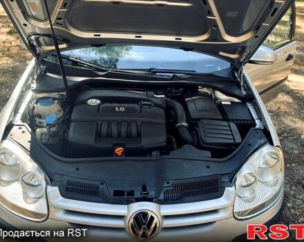 Фольксваген Гольф, об'ємом двигуна 1.6 л та пробігом 260 тис. км за 5650 $, фото 4 на Automoto.ua