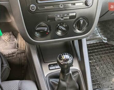 Фольксваген Гольф, объемом двигателя 1.6 л и пробегом 195 тыс. км за 4500 $, фото 10 на Automoto.ua