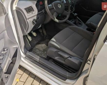 Фольксваген Гольф, объемом двигателя 1.6 л и пробегом 195 тыс. км за 4500 $, фото 5 на Automoto.ua