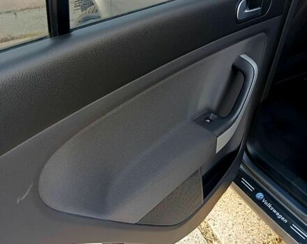 Фольксваген Гольф, объемом двигателя 1.6 л и пробегом 268 тыс. км за 5400 $, фото 12 на Automoto.ua