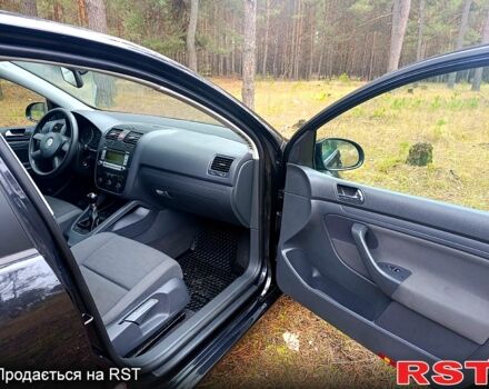 Фольксваген Гольф, объемом двигателя 1.6 л и пробегом 200 тыс. км за 5700 $, фото 10 на Automoto.ua