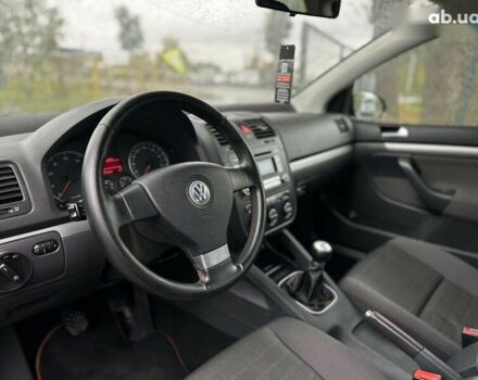 Фольксваген Гольф, объемом двигателя 1.6 л и пробегом 221 тыс. км за 6600 $, фото 23 на Automoto.ua