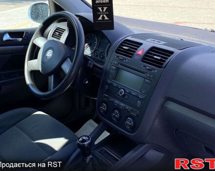 Фольксваген Гольф, об'ємом двигуна 1.6 л та пробігом 213 тис. км за 5800 $, фото 7 на Automoto.ua