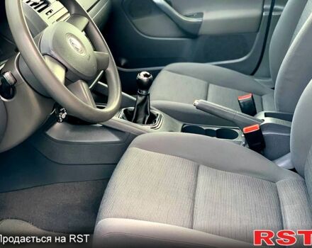 Фольксваген Гольф, об'ємом двигуна 1.6 л та пробігом 204 тис. км за 5900 $, фото 5 на Automoto.ua