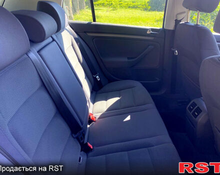 Фольксваген Гольф, об'ємом двигуна 1.6 л та пробігом 213 тис. км за 5800 $, фото 9 на Automoto.ua