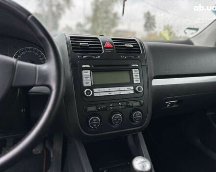 Фольксваген Гольф, объемом двигателя 1.6 л и пробегом 221 тыс. км за 6600 $, фото 29 на Automoto.ua