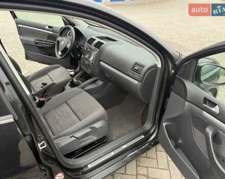 Фольксваген Гольф, объемом двигателя 1.4 л и пробегом 250 тыс. км за 4600 $, фото 13 на Automoto.ua