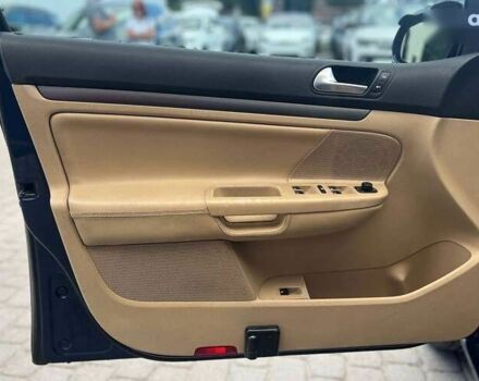 Фольксваген Гольф, объемом двигателя 1.6 л и пробегом 170 тыс. км за 6700 $, фото 6 на Automoto.ua