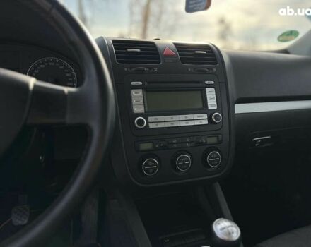 Фольксваген Гольф, объемом двигателя 1.6 л и пробегом 235 тыс. км за 5100 $, фото 26 на Automoto.ua