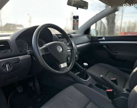 Фольксваген Гольф, объемом двигателя 1.6 л и пробегом 235 тыс. км за 5100 $, фото 19 на Automoto.ua