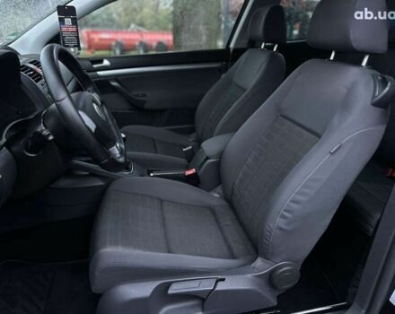 Фольксваген Гольф, объемом двигателя 1.6 л и пробегом 214 тыс. км за 6000 $, фото 26 на Automoto.ua