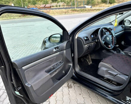 Фольксваген Гольф, об'ємом двигуна 1.9 л та пробігом 323 тис. км за 5000 $, фото 4 на Automoto.ua