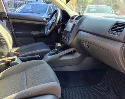 Фольксваген Гольф, объемом двигателя 1.6 л и пробегом 334 тыс. км за 5299 $, фото 16 на Automoto.ua