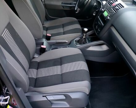 Фольксваген Гольф, об'ємом двигуна 1.6 л та пробігом 182 тис. км за 7500 $, фото 5 на Automoto.ua