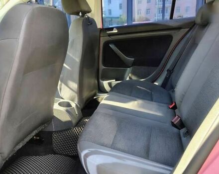 Фольксваген Гольф, объемом двигателя 1.6 л и пробегом 334 тыс. км за 5299 $, фото 11 на Automoto.ua