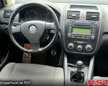 Фольксваген Гольф, объемом двигателя 1.9 л и пробегом 203 тыс. км за 4800 $, фото 6 на Automoto.ua