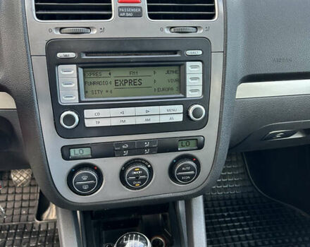 Фольксваген Гольф, об'ємом двигуна 1.9 л та пробігом 323 тис. км за 5000 $, фото 6 на Automoto.ua