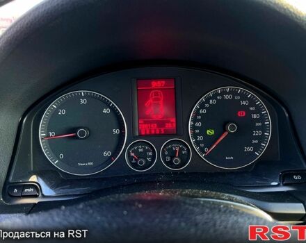 Фольксваген Гольф, объемом двигателя 2 л и пробегом 290 тыс. км за 7200 $, фото 10 на Automoto.ua