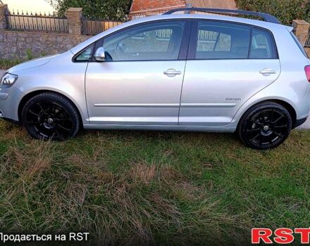 Фольксваген Гольф, объемом двигателя 1.6 л и пробегом 237 тыс. км за 6299 $, фото 3 на Automoto.ua