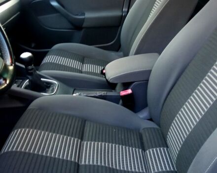 Фольксваген Гольф, об'ємом двигуна 1.6 л та пробігом 210 тис. км за 6500 $, фото 8 на Automoto.ua