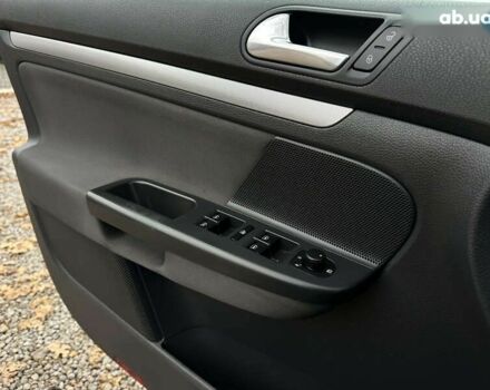 Фольксваген Гольф, объемом двигателя 1.6 л и пробегом 195 тыс. км за 6800 $, фото 19 на Automoto.ua