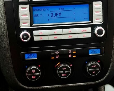 Фольксваген Гольф, об'ємом двигуна 1.6 л та пробігом 250 тис. км за 6850 $, фото 9 на Automoto.ua