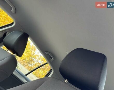 Фольксваген Гольф, объемом двигателя 1.6 л и пробегом 231 тыс. км за 7500 $, фото 28 на Automoto.ua