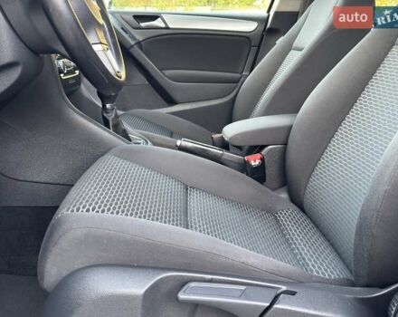 Фольксваген Гольф, объемом двигателя 1.6 л и пробегом 231 тыс. км за 7500 $, фото 30 на Automoto.ua