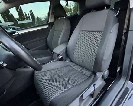 Фольксваген Гольф, объемом двигателя 1.6 л и пробегом 191 тыс. км за 7700 $, фото 14 на Automoto.ua